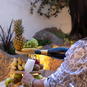 Alojamento de Acomodação e Pequeno-almoço Boutique Marconi, Quartu SantʼElena
