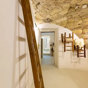 Alojamento de Acomodação e Pequeno-almoço Crobi Museum And, Cagliari
